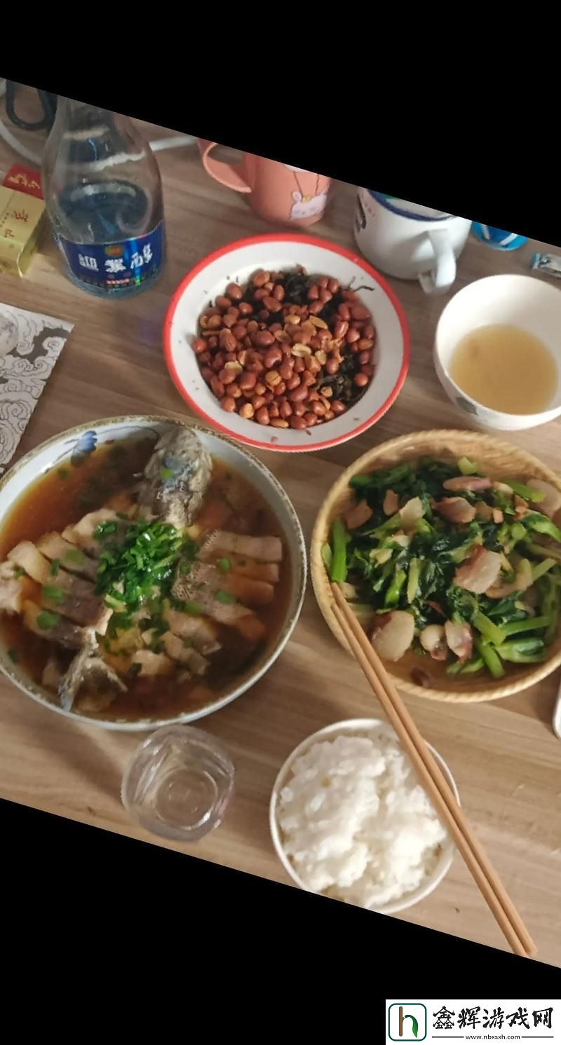 探索每天都在汆肉中醒来鲈鱼酒柜的美味秘密
